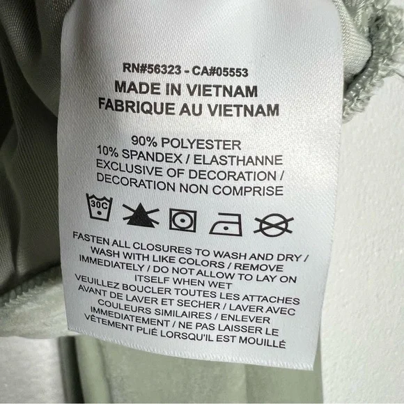 Nike Sportswear Cropped Velour Full Zip Jade Horizon Sail Jacket size L NWT - Picture 7 of 8